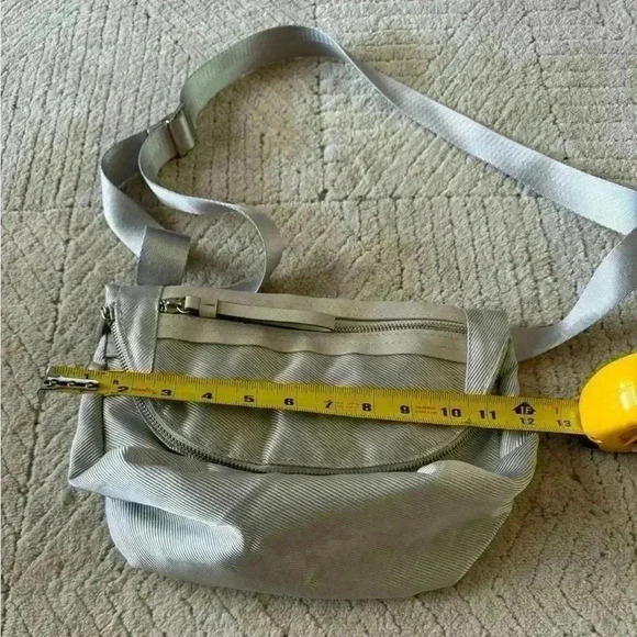 Doterra crossbody bag - Picture 5 of 8